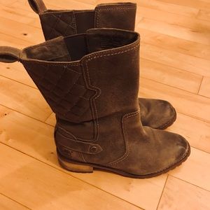 Women’s Timberland Distressed Boots